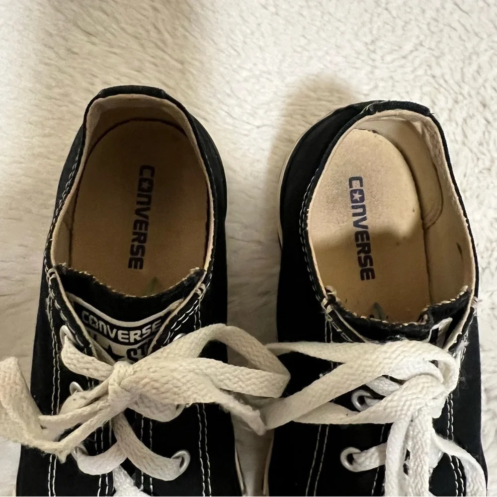 CONVERSE Black Low Top 3 Canvas Classic Laces